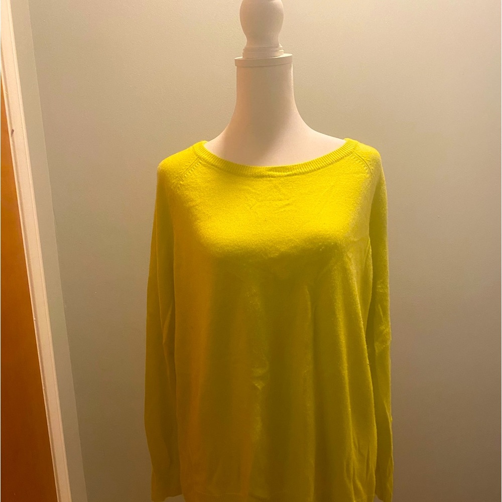 Apt. 9 Lightweight Sweater